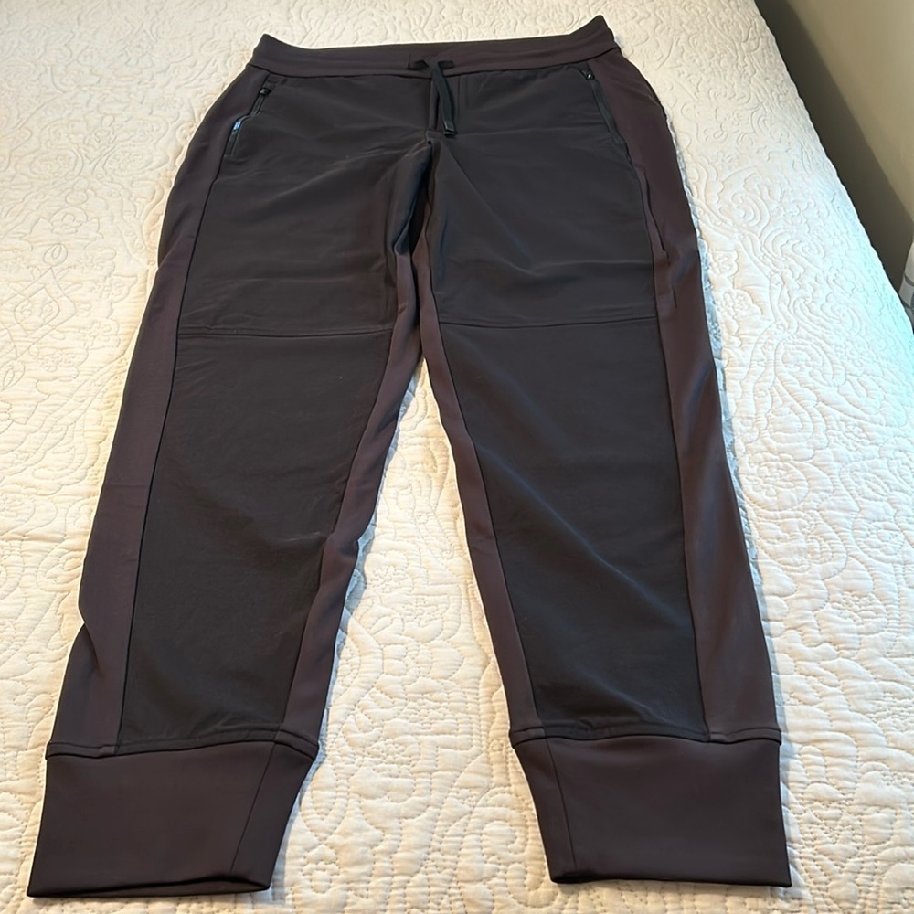Athleta Trekkie Jogger